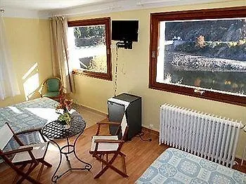 Logis Ξενοδοχείο Garabit