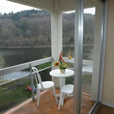 Ξενοδοχείο Logis Garabit